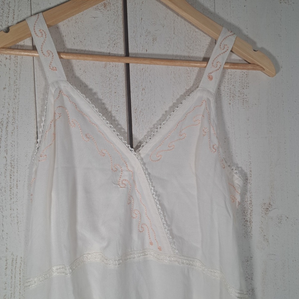 Raya Sun Cottagecore Coastal Grandmother Embroidered Midi Sundress Smocked XL - Picture 2 of 10